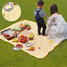 Load image into Gallery viewer, Waterproof Oxford Cloth Portable Picnic Mat